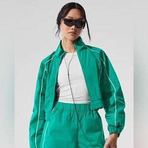 ALO Yoga motivate Full/ zip Jacket Spruce Green/White